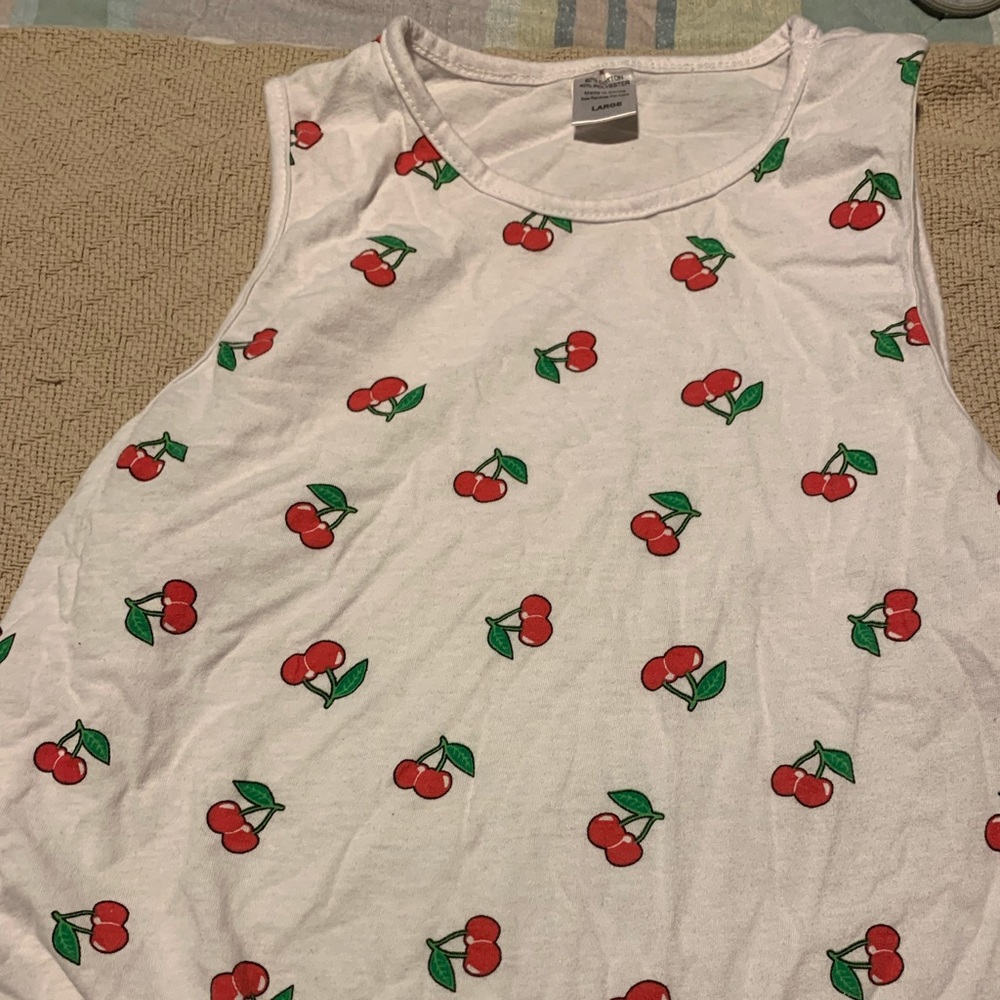 NWOT Cherry top | L
